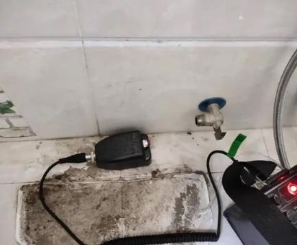 忠县屋顶漏水维修公司分享下卫生间漏水的危害及解决方法